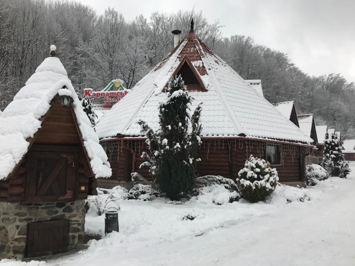Toursit Complex Polyana Kvasova Hotel Екстериор снимка