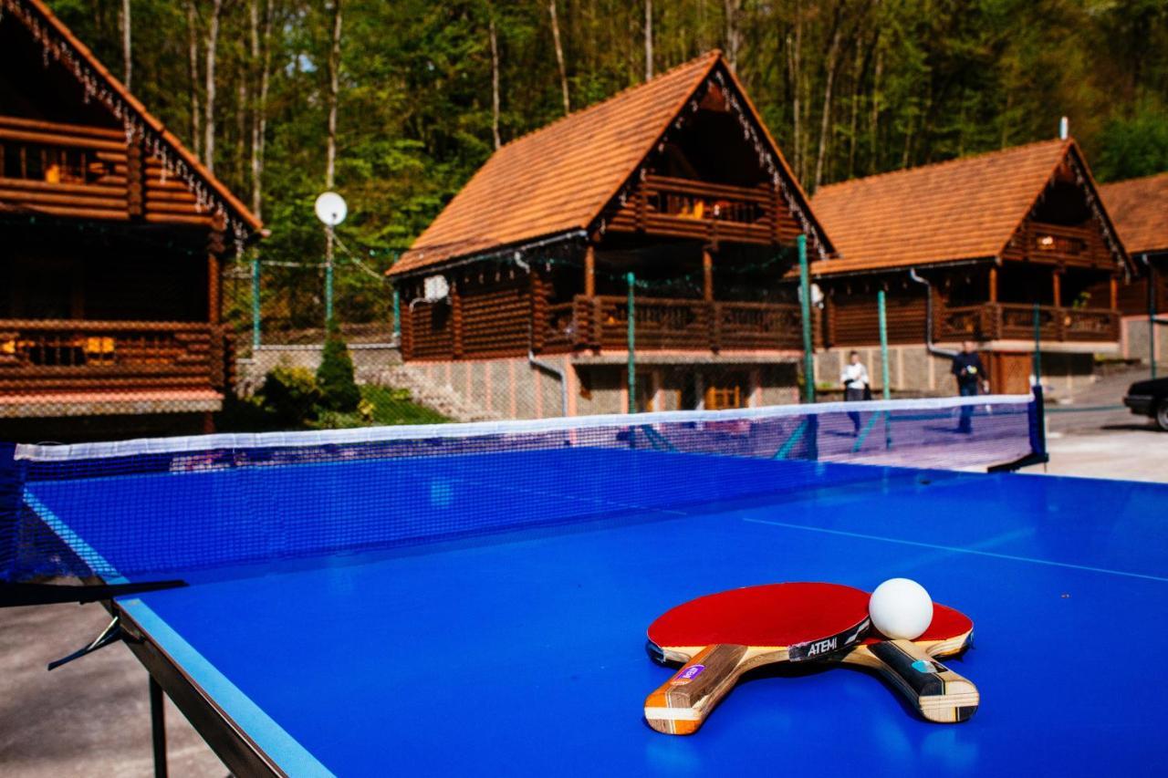 Toursit Complex Polyana Kvasova Hotel Екстериор снимка
