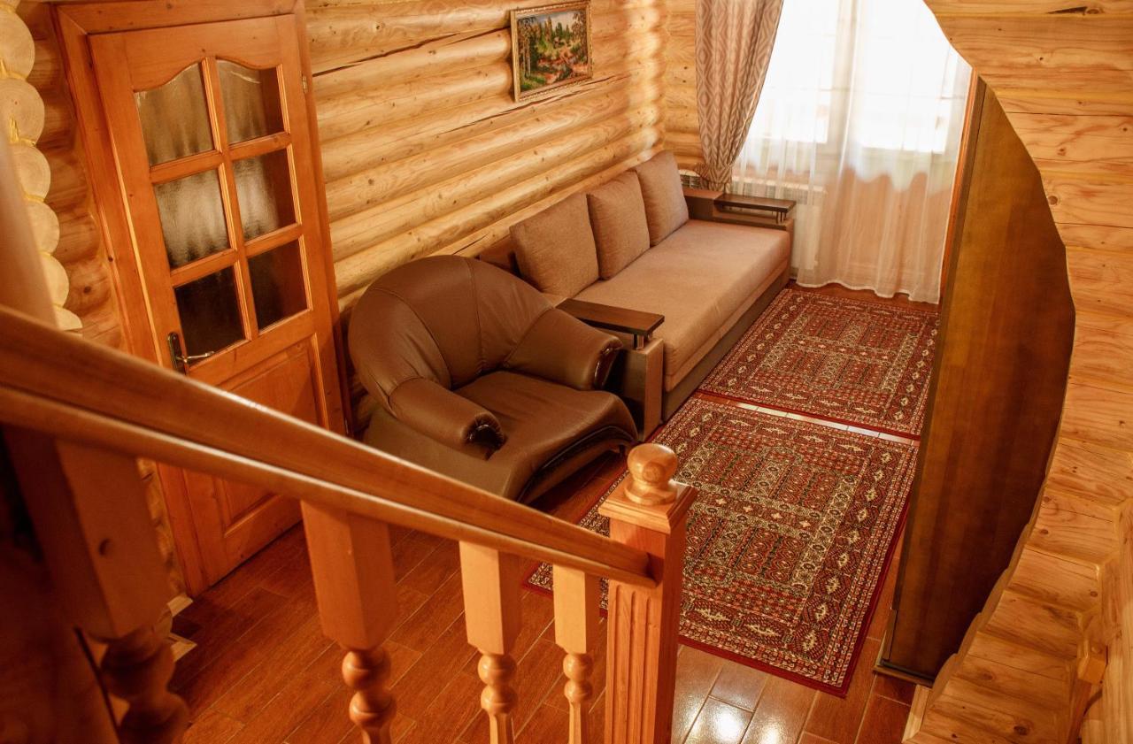 Toursit Complex Polyana Kvasova Hotel Екстериор снимка