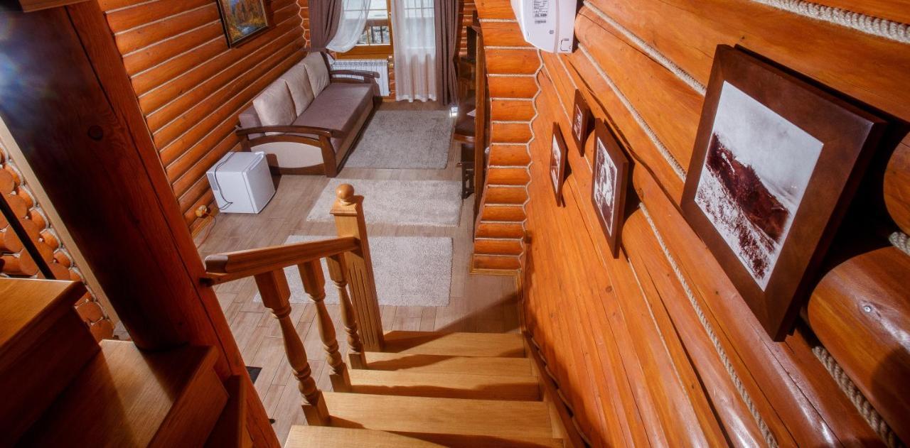 Toursit Complex Polyana Kvasova Hotel Екстериор снимка