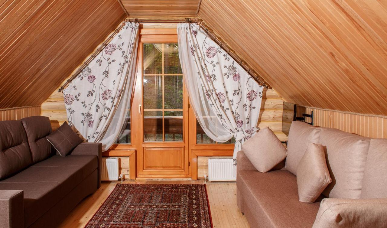 Toursit Complex Polyana Kvasova Hotel Екстериор снимка