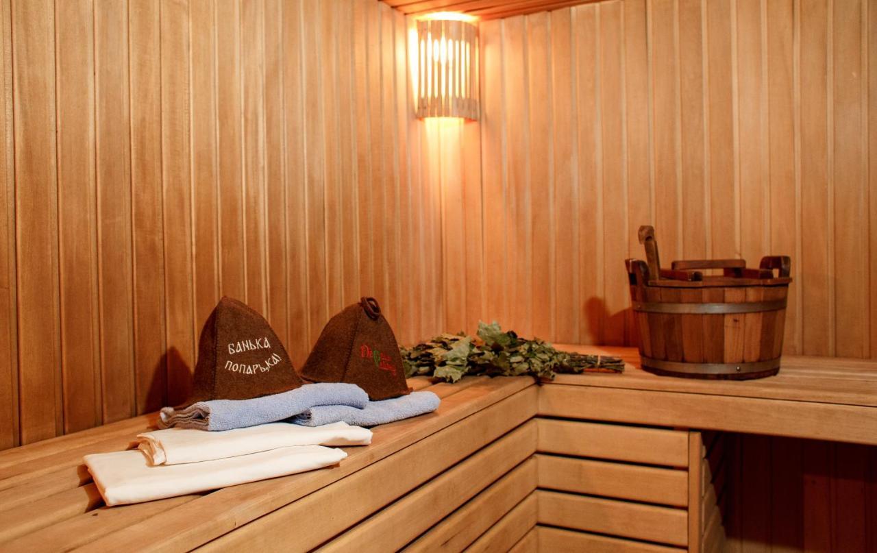 Toursit Complex Polyana Kvasova Hotel Екстериор снимка